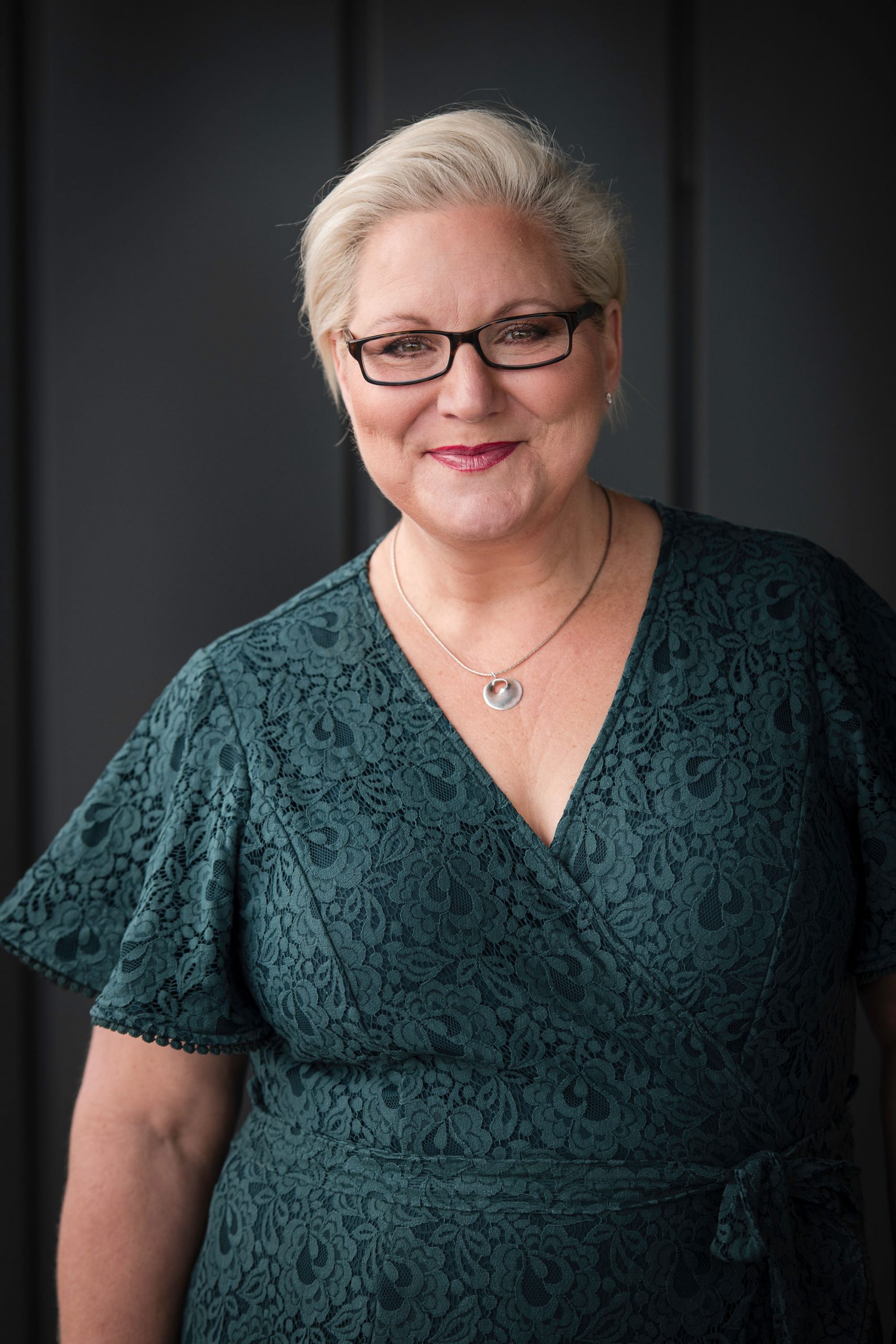 Copy-of-BecHeadshots-220330-0036